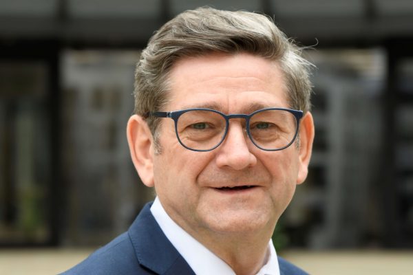 Über mich › MdL Josef Neumann